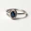 Anillo Zafiro con brillantes - PINETA - Oro Blanco 18K