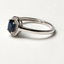 Anillo Zafiro con brillantes - PINETA - Oro Blanco 18K